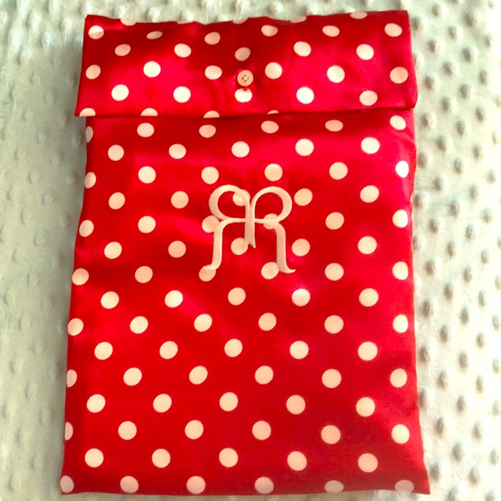 Ruby Ribbon Pajama Set New W/O tags Size Medium